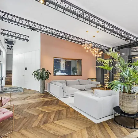 Luxus-wohnung In Apartment Munich
